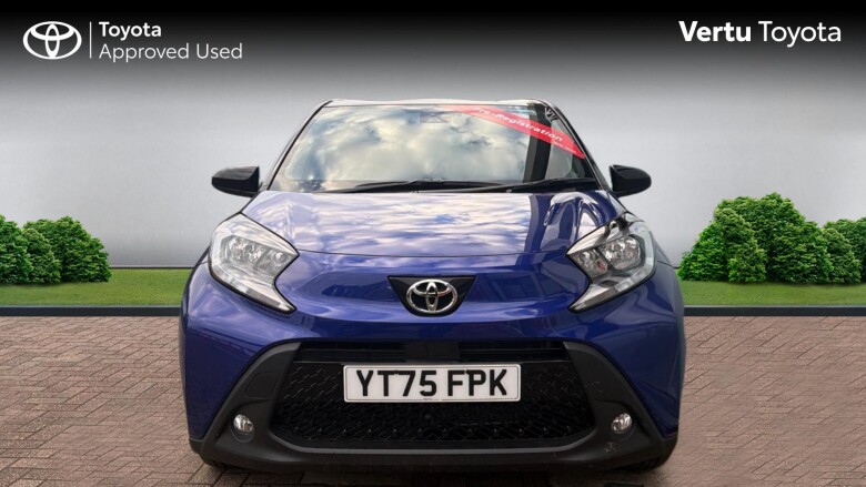 Toyota Aygo X 1.0 VVT-i Edge 5dr Petrol Hatchback